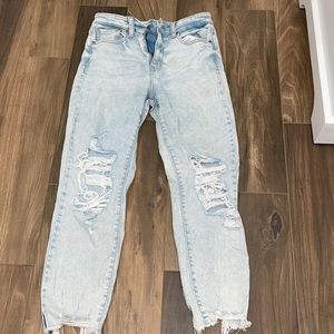 High rise mom jean crop size 9